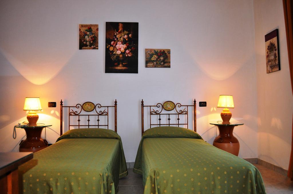 Griko Country Hotel レッチェ 部屋 写真